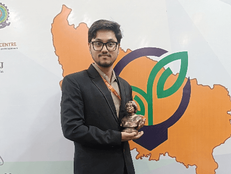 IITF award — Dr. Kalam bust recognition